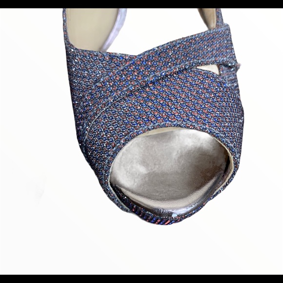 GUESS Isila Peep Toe Platform Pumps Purple Glitter Size 8 - Picture 10 of 16